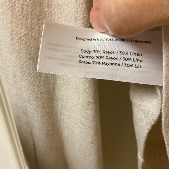 Adore Me button down, tie front shirt, size large, beige - Picture 4 of 5